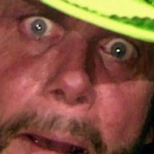 Meet your Posher, Ernest